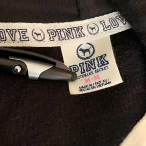 PINK Victoria's Secret Tops - PINK Victoria’s Secret Zip Hoodie Size Medium EUC PINK Victoria's Secret Tops - PINK Victoria’s Secret Zip Hoodie Size Medium EUC